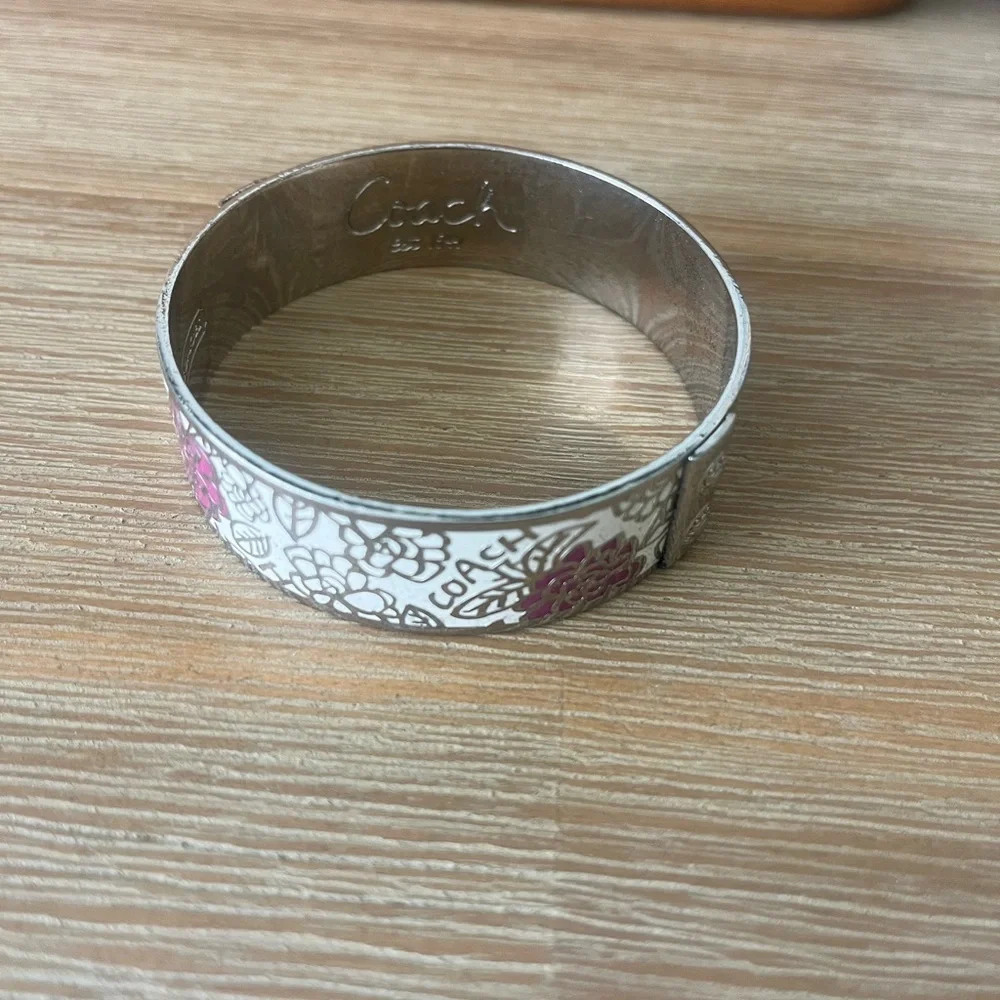 Coach silver bracelet - Picture 3 of 3